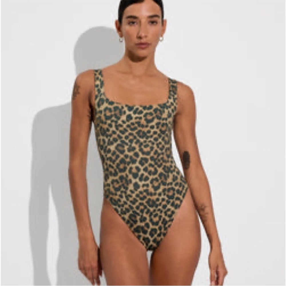 ISO Left on Friday swimsuit Leopard print